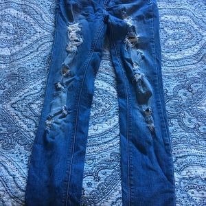 High rise ripped skinny jeans